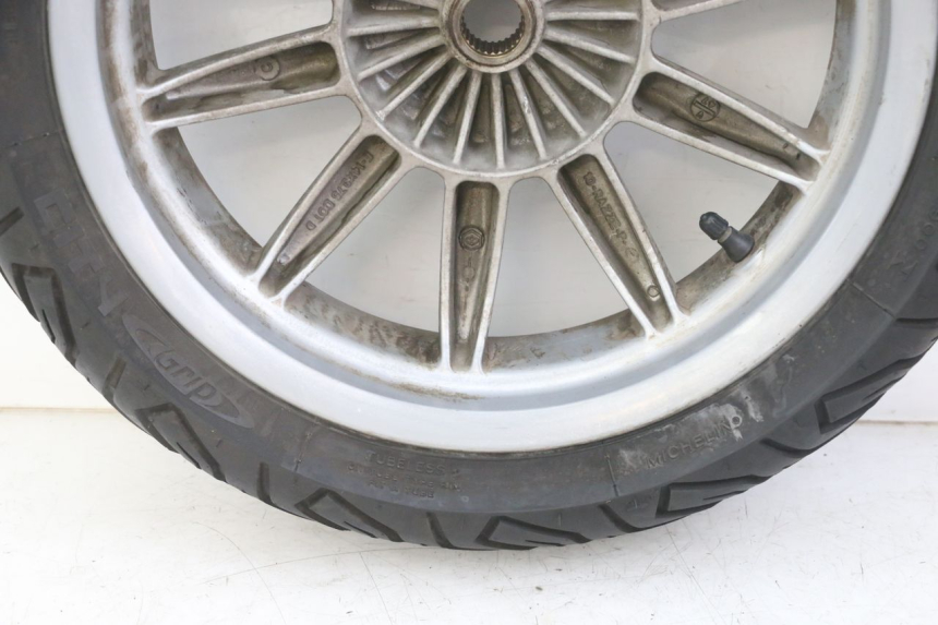 photo de HINTERRADFELGE UND REIFEN PIAGGIO MP3 LT 300 (2010 - 2016)