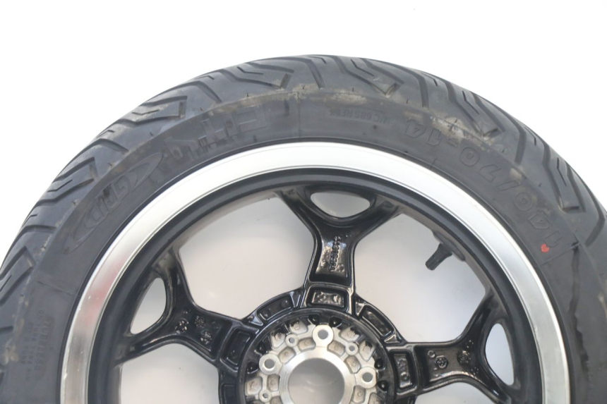 photo de HINTERRADFELGE UND REIFEN PIAGGIO MP3 500 (2014 - 2016)