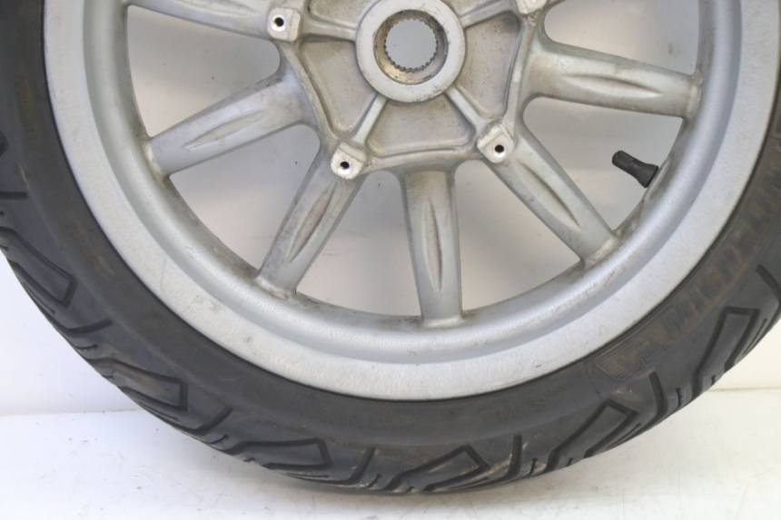 photo de HINTERRADFELGE UND REIFEN PIAGGIO MP3 RL 250 (2007 - 2010)
