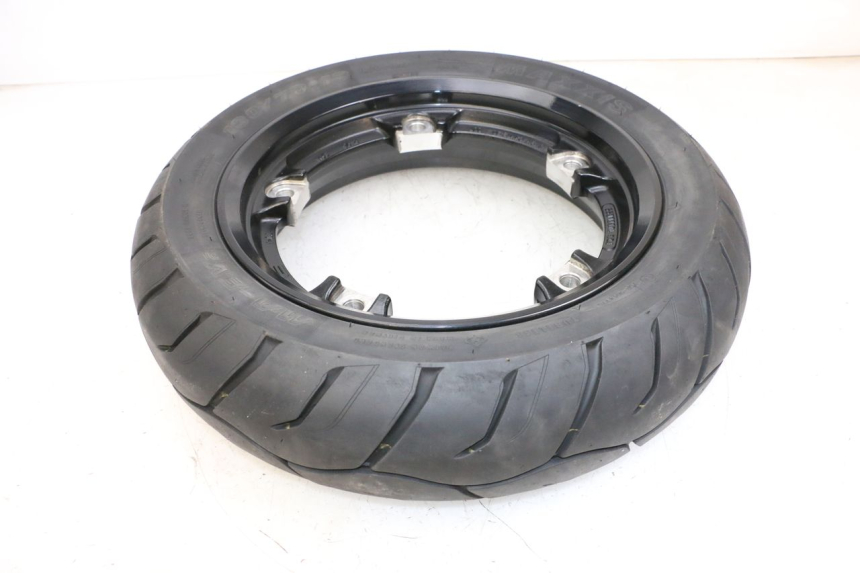 photo de HINTERRADFELGE UND REIFEN YAMAHA NEO'S CORE 1 (2022 - 2026) - Zoom auf Gebrauchszustand