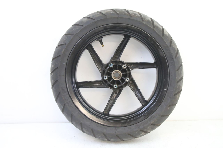 photo de HINTERRADFELGE UND REIFEN PIAGGIO NRG POWER PUREJET 50 (2018 - 2021)