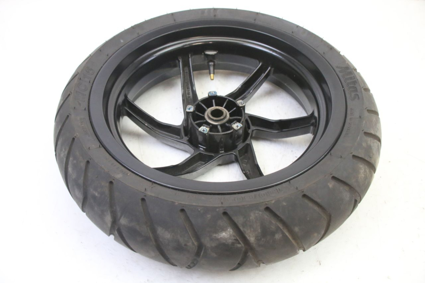 photo de HINTERRADFELGE UND REIFEN PIAGGIO NRG POWER PUREJET 50 (2018 - 2021)