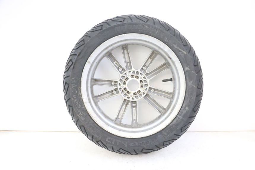 photo de HINTERRADFELGE UND REIFEN PIAGGIO MP3 LT 400 (2007 - 2012)