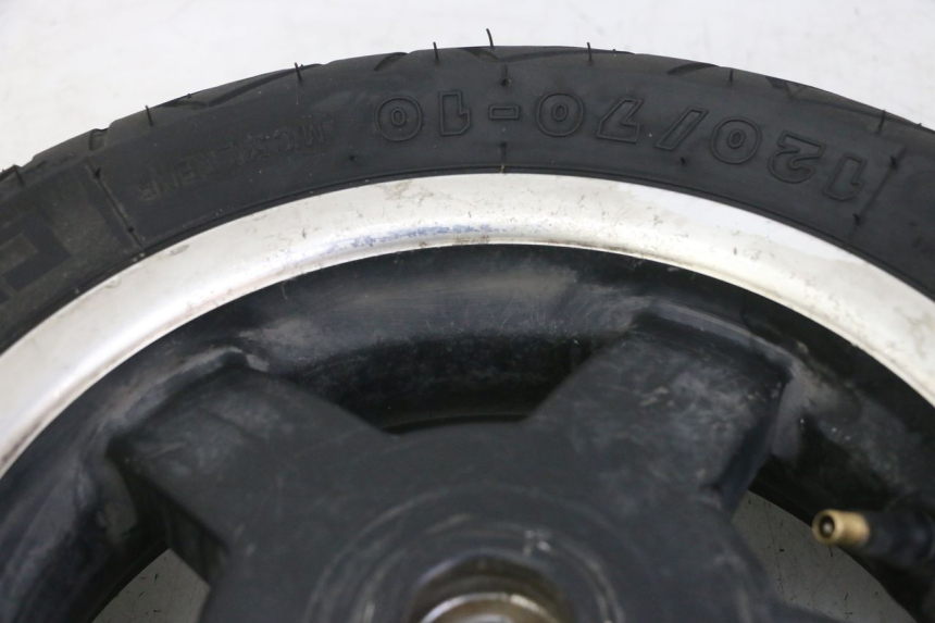 photo de HINTERRADFELGE UND REIFEN PIAGGIO VESPA S 2T 50 (2007 - 2014)