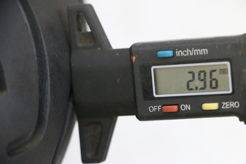 photo de HINTERRADFELGE UND REIFEN JM MOTORS SANTANA EVO 50 (2024 - 2026) - Ergänzendes Produktfoto