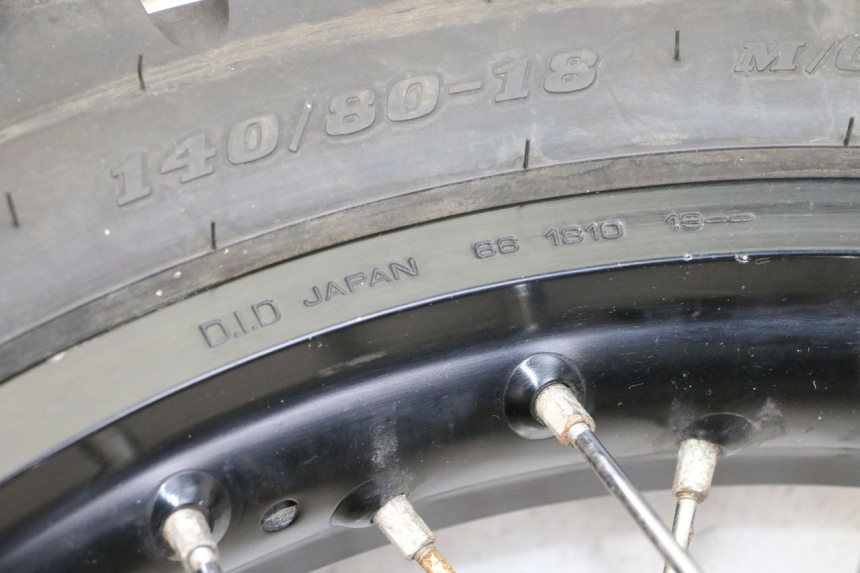 photo de HINTERRADFELGE UND REIFEN KTM SUPERENDURO R 950 (2005 - 2009)