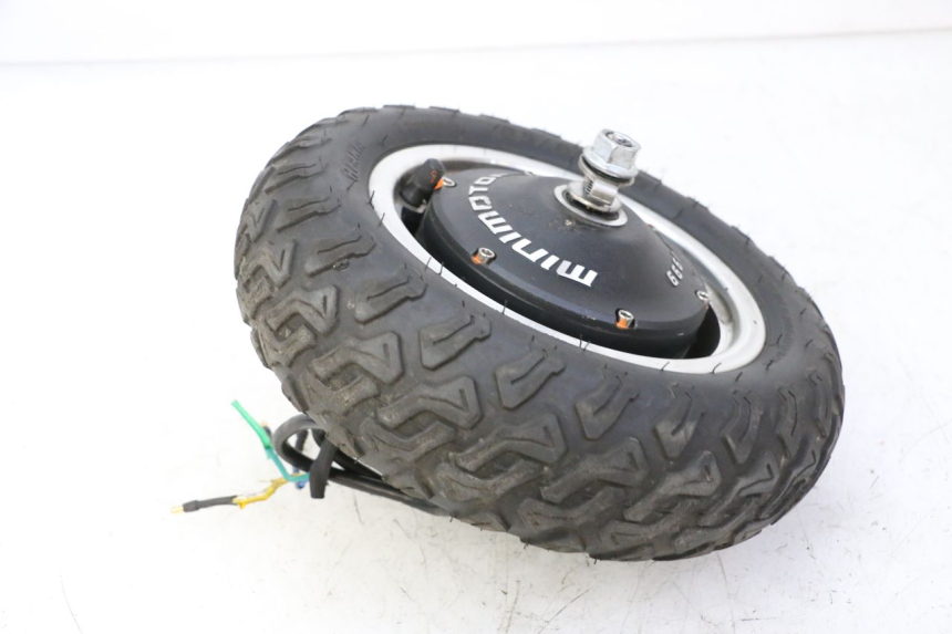 photo de HINTERRAD UND REIFEN DUALTRON VICTOR LIMITED 1