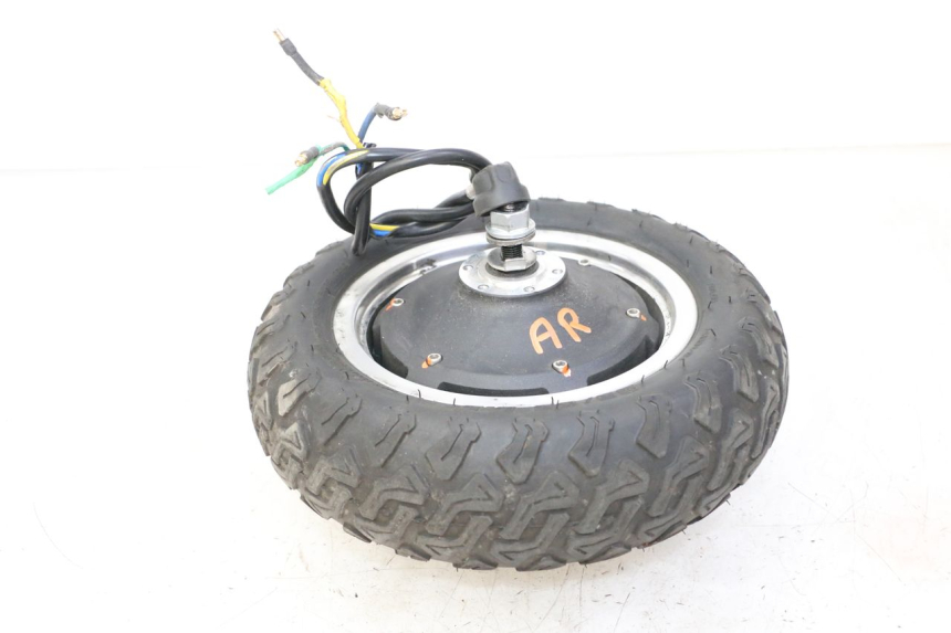 photo de HINTERRAD UND REIFEN DUALTRON VICTOR LIMITED 1