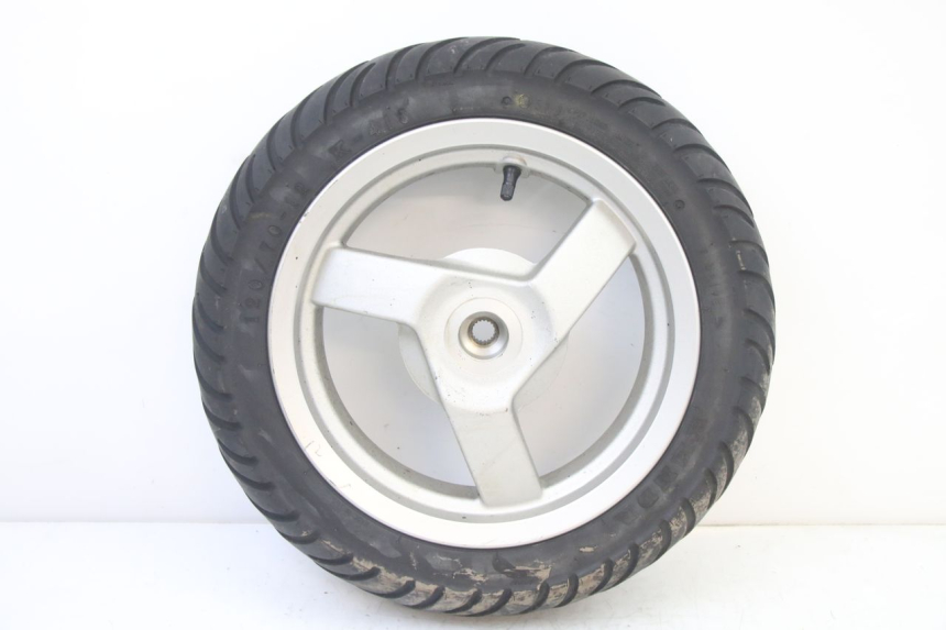 photo de HINTERRADFELGE UND REIFEN PEUGEOT VIVACITY NEW 2T 50 (2008 - 2017)