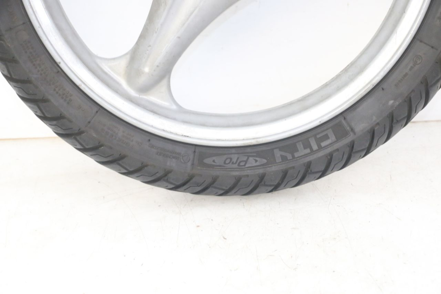 photo de HINTERRADFELGE UND REIFEN YAMAHA WHY 50 (1998 - 2000)