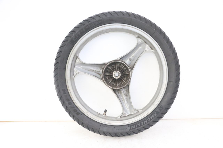 photo de HINTERRADFELGE UND REIFEN YAMAHA WHY 50 (1998 - 2000)