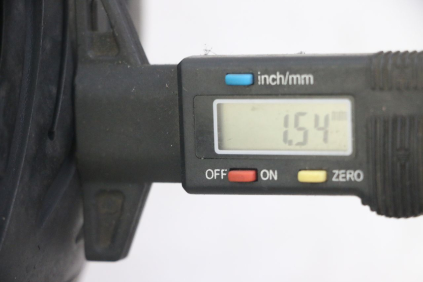 photo de HINTERRADFELGE UND REIFEN YAMAHA X-MAX XMAX 125 (2010 - 2014)