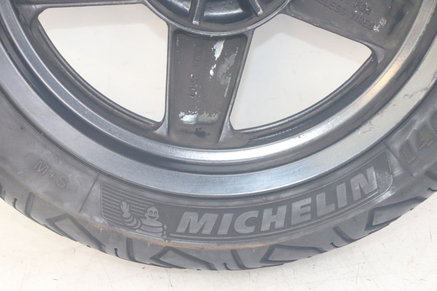 photo de HINTERRADFELGE UND REIFEN YAMAHA X-MAX XMAX 125 (2010 - 2014)