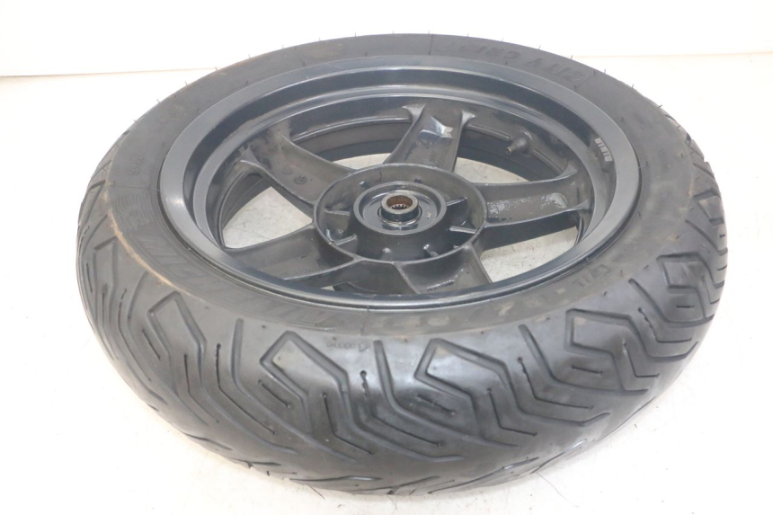 photo de HINTERRADFELGE UND REIFEN YAMAHA X-MAX XMAX 125 (2010 - 2014)