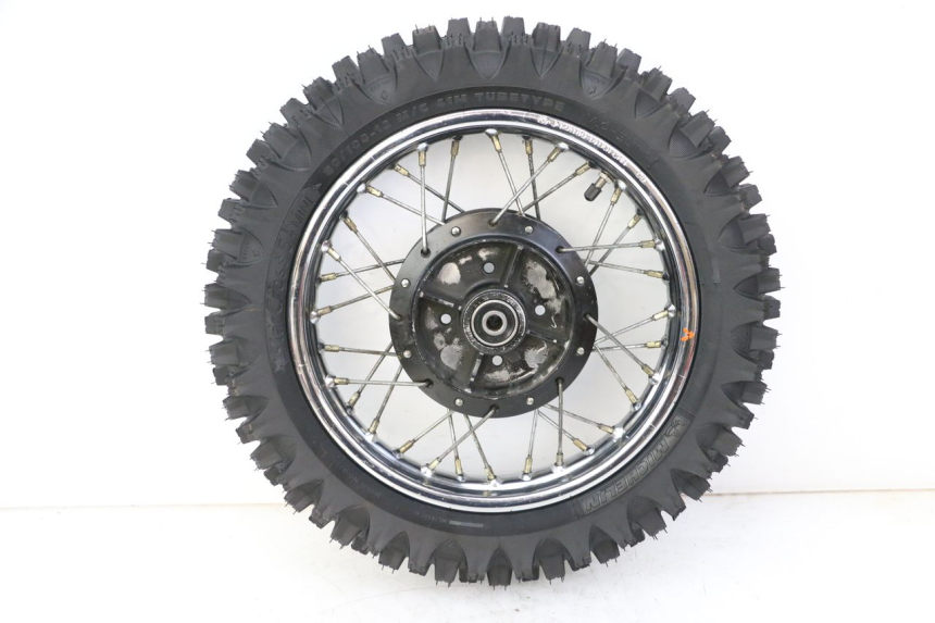 photo de HINTERRADFELGE UND REIFEN YAMAHA PW 80 (1983 - 2014)