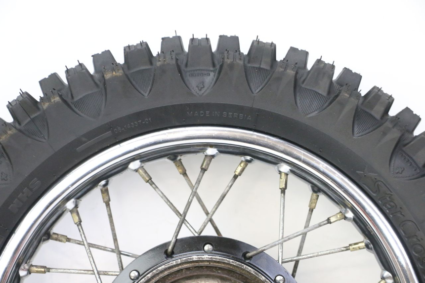photo de HINTERRADFELGE UND REIFEN YAMAHA PW 80 (1983 - 2014)