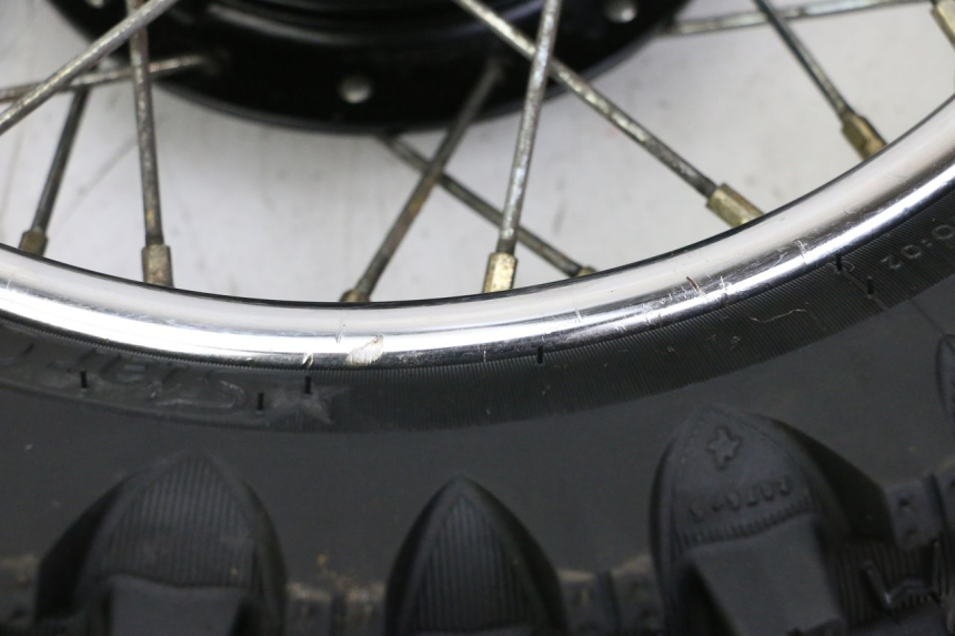 photo de HINTERRADFELGE UND REIFEN YAMAHA PW 80 (1983 - 2014)