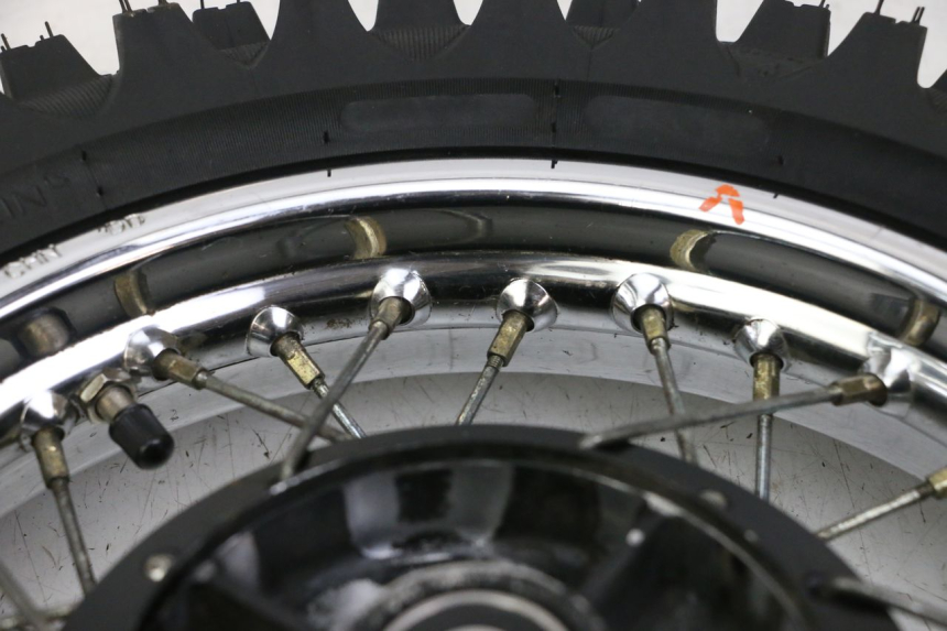 photo de HINTERRADFELGE UND REIFEN YAMAHA PW 80 (1983 - 2014)