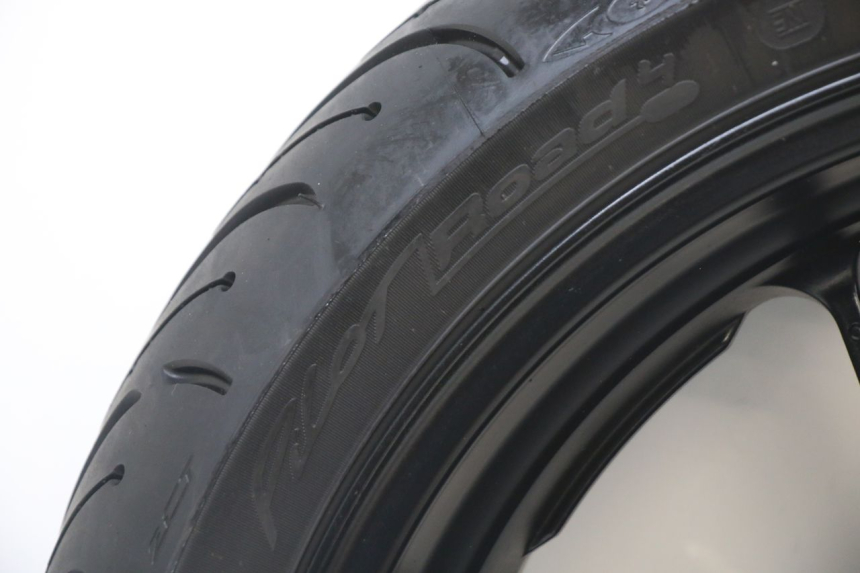 photo de HINTERRADFELGE UND REIFEN YAMAHA TRACER 7 700 (2020 - 2024)