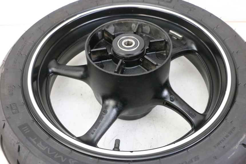 photo de HINTERRADFELGE UND REIFEN YAMAHA XJ6 ABS 600 (2008 - 2016)