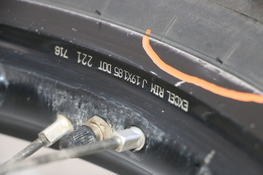 photo de HINTERRADFELGE UND REIFEN YAMAHA YZ-F YZF 250 (2014 - 2018)