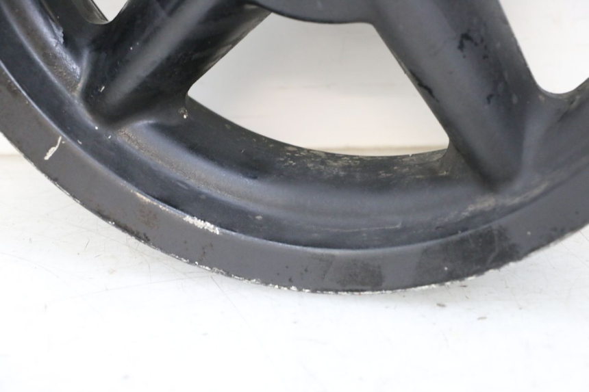 photo de HINTEN FELGE MBK BOOSTER SPIRIT 50 (2004 - 2017) - Details der Befestigungspunkte