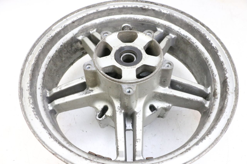 photo de HINTERRADFELGE SUZUKI BURGMAN EXECUTIVE ABS 650 (2006 - 2012) - Kennzeichnungen und Originalreferenzen