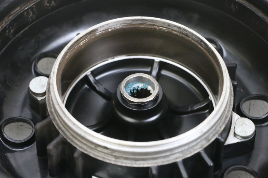 photo de HINTERRADFELGE YAMAHA BW'S EASY 50 (2013 - 2016) - Kennzeichnungen und Originalreferenzen