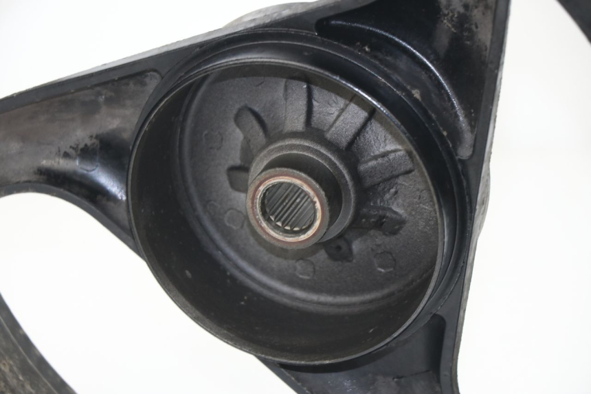 photo de HINTERRADFELGE GINELLI LJ50QT 2T 50 (2009 - 2012)