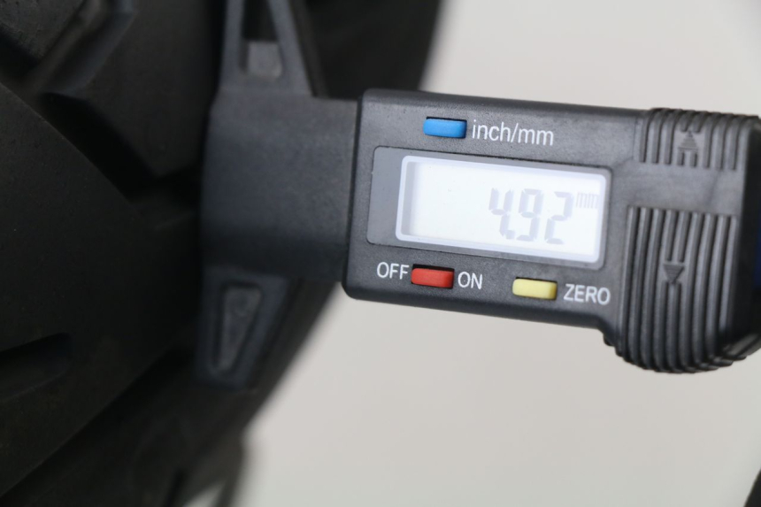 photo de HINTERRADFELGE KAWASAKI GTR 1000 (1994 - 2004)