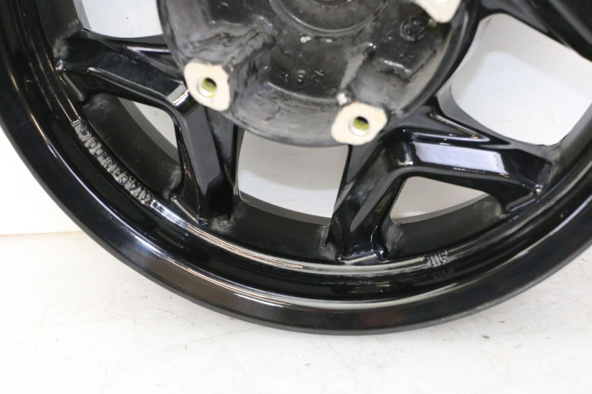 photo de HINTERRADFELGE SYM JOYMAX 125 (2010 - 2017)