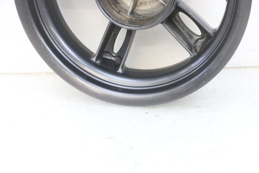 photo de HINTEN FELGE YAMAHA NEOS NEO'S 4T 50 (2008 - 2016) - Zoom auf Gebrauchszustand