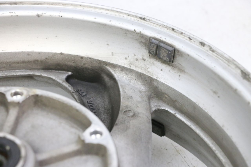 photo de HINTERRADFELGE HONDA NTV DEAUVILLE 650 (2001 - 2006)