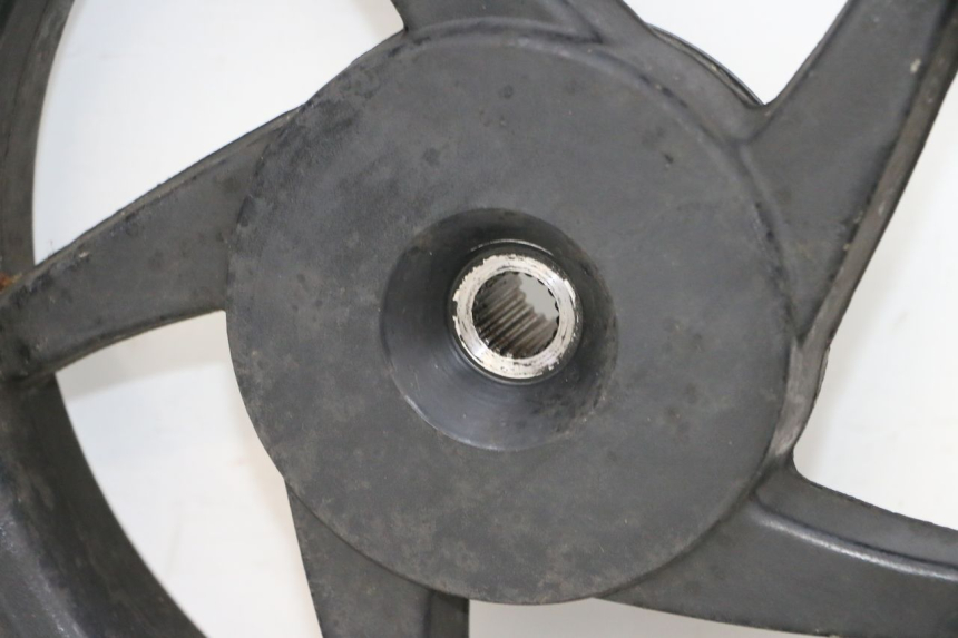 photo de HINTEN FELGE SYM ORBIT 2 4T 50 (2008 - 2017) - Oberflächenzustand und Material