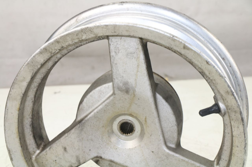 photo de HINTERRADFELGE PEUGEOT VIVACITY 125 (2010 - 2017)