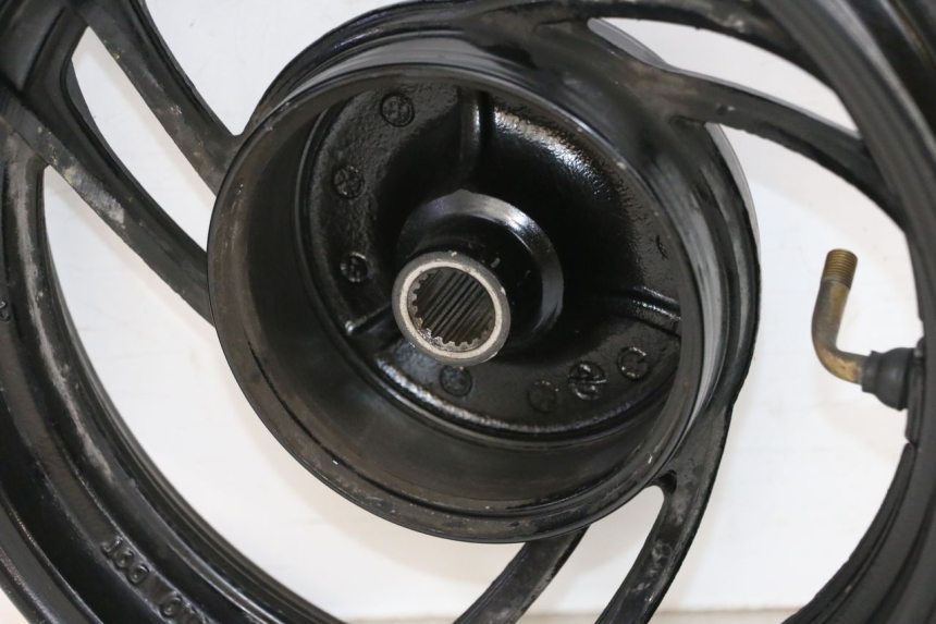 photo de HINTERRADFELGE JM MOTORS SANTANA 50 (2014 - 2023) - Technische Nahaufnahme