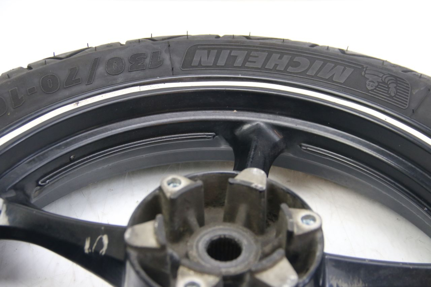 photo de HINTERRAD SUZUKI SIXTEEN 125 (2008 - 2010)