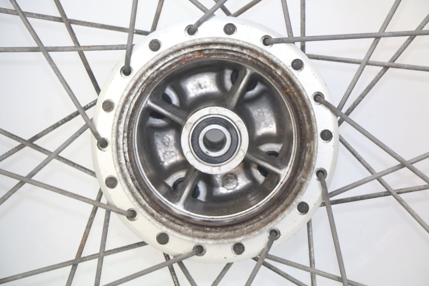 photo de HINTERRAD YAMAHA SR 125 (1982 - 2003)