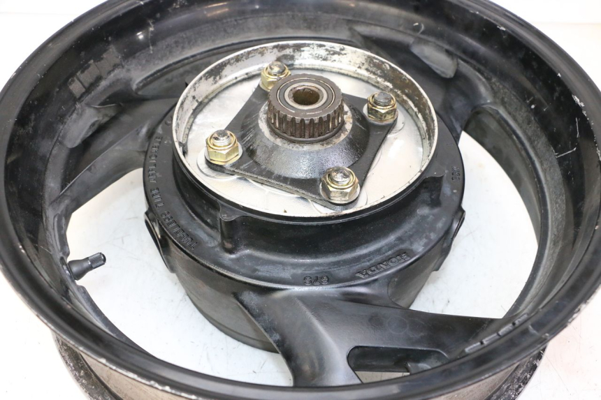 photo de HINTERRADFELGE HONDA ST PAN EUROPEAN 1300 (2002 - 2013)