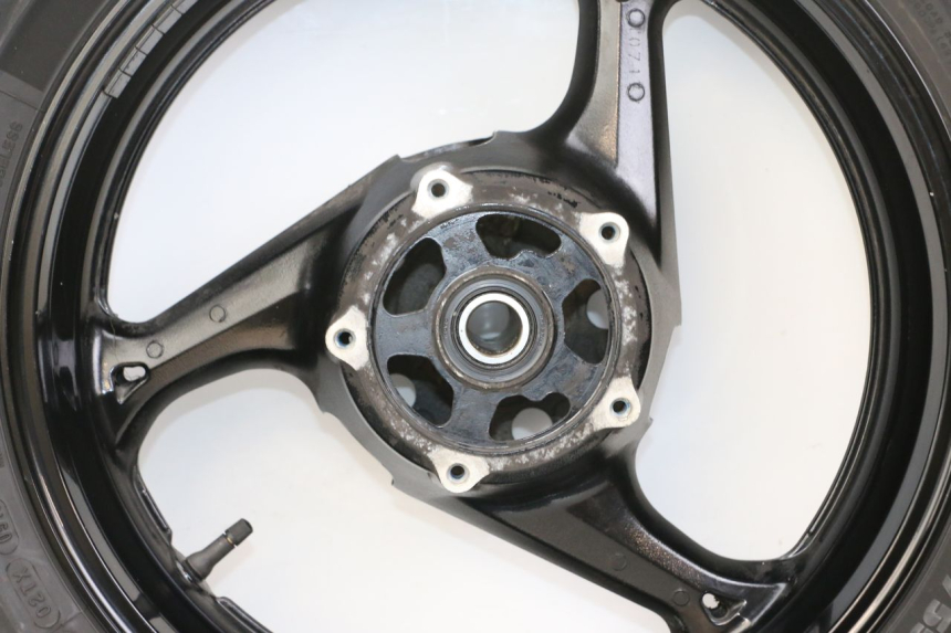photo de HINTERRADFELGE SUZUKI GSR 750 (2011 - 2017)