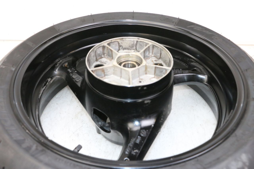 photo de HINTERRADFELGE SUZUKI GSR 750 (2011 - 2017)