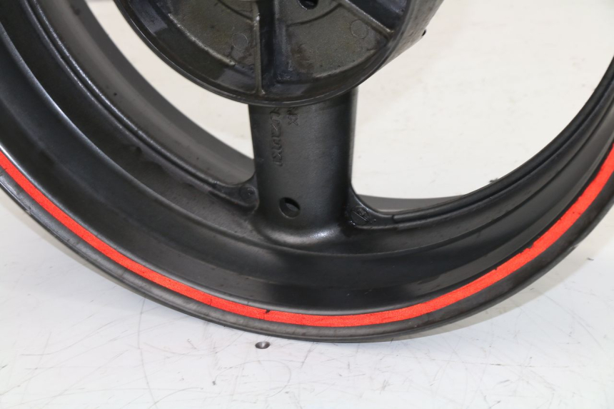photo de HINTERRADFELGE SUZUKI GSX  INAZUMA 750 (1998 - 2003)