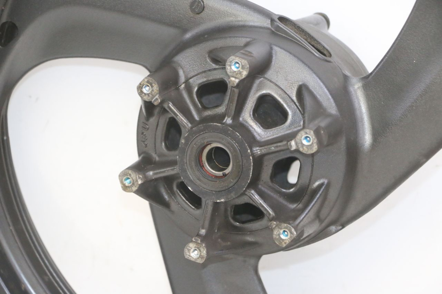 photo de HINTERRADFELGE YAMAHA TDR DELTABOX 125 (1993 - 2003)