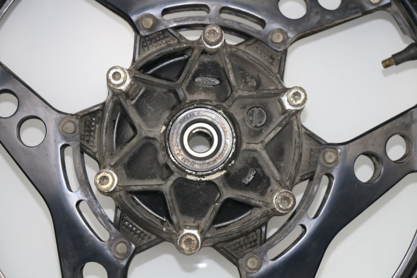 photo de HINTERRADFELGE HONDA VF 1000 (1984 - 1988)
