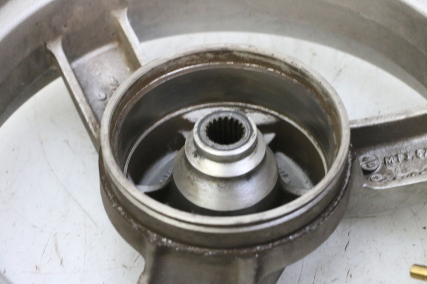 photo de HINTEN FELGE PEUGEOT VIVACITY NEW 4T 50 (2008 - 2017)