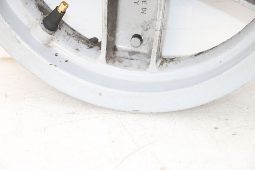 photo de HINTERRAD PIAGGIO X8 125 (2004 - 2007) - Zoom auf Komponenten