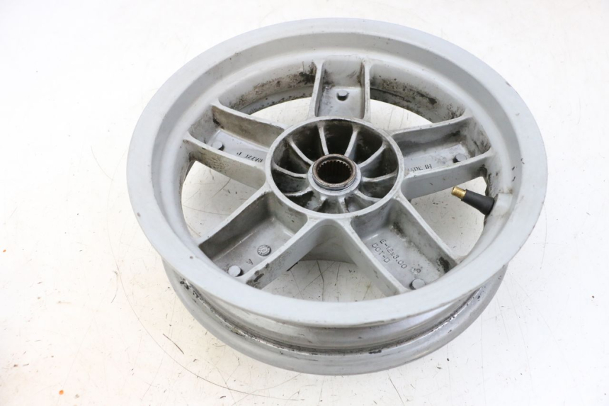 photo de HINTERRAD PIAGGIO X8 125 (2004 - 2007) - Details der Befestigungspunkte