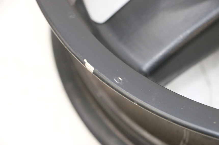 photo de HINTERRAD PIAGGIO XEVO - X EVO 125 (2007 - 2016) - Zoom auf Komponenten