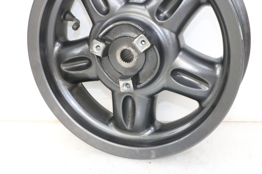 photo de HINTERRADFELGE YAMAHA YP MAJESTY 125 (2007 - 2010)