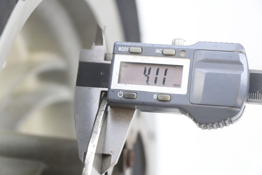 photo de VORDERRADFELGE PIAGGIO FLY 4T 50 (2013 - 2017)